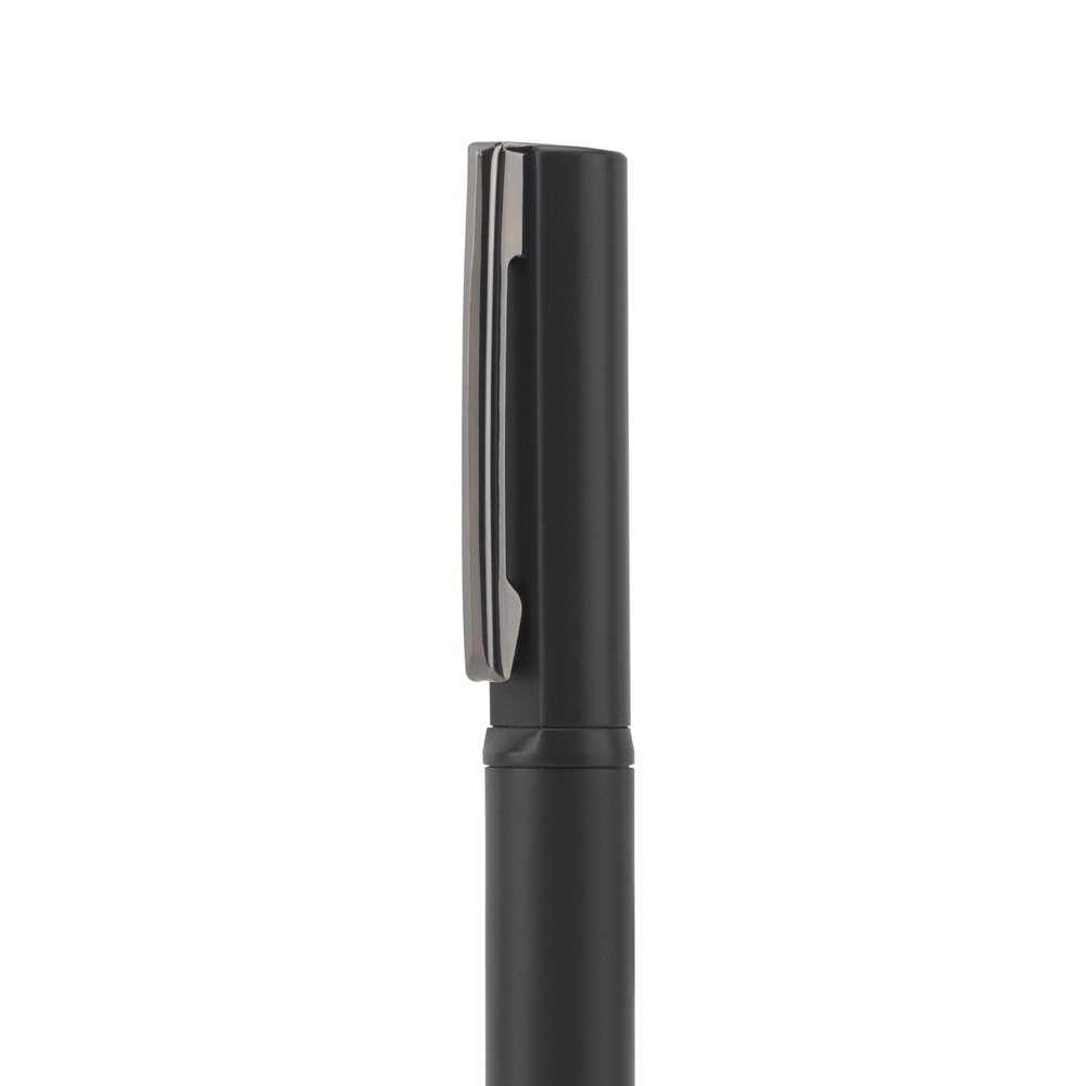 ELSIE. Elegante penna a sfera in metallo (riciclato al 60%)