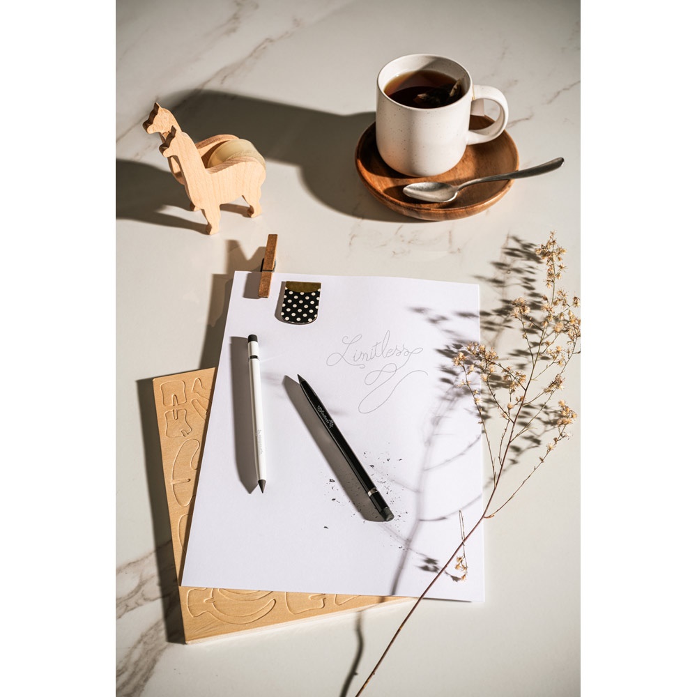 LIMITLESS. Penna senza inchiostro con corpo in alluminio riciclato (100% rAL)