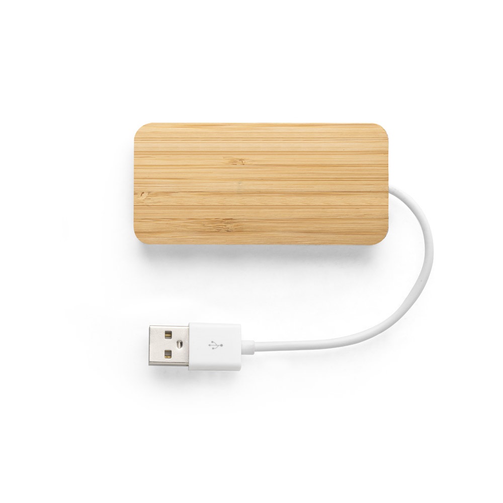 MOSER. HUB con 2 porte USB-A e 1 USB-C in bambù