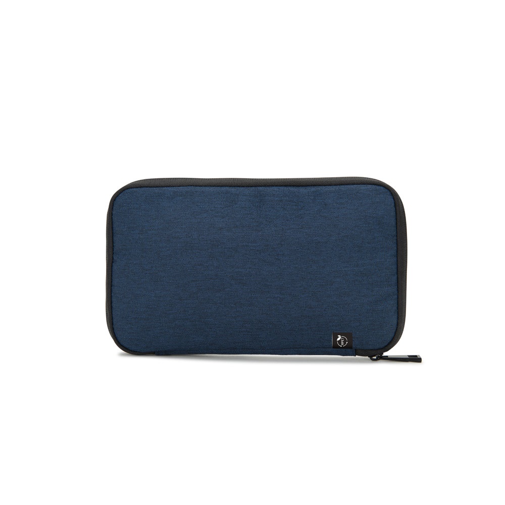 Newcastle BAG. Borsa organizer in poliestere riciclato 600D ad alta densità con spazioso scomparto principale per accessori tecnologici