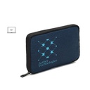 Newcastle BAG. Borsa organizer in poliestere riciclato 600D ad alta densità con spazioso scomparto principale per accessori tecnologici