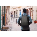 RE-BOSTON. Zaino per laptop in nylon riciclato 2Tone resistente all'acqua con scomparto 210D