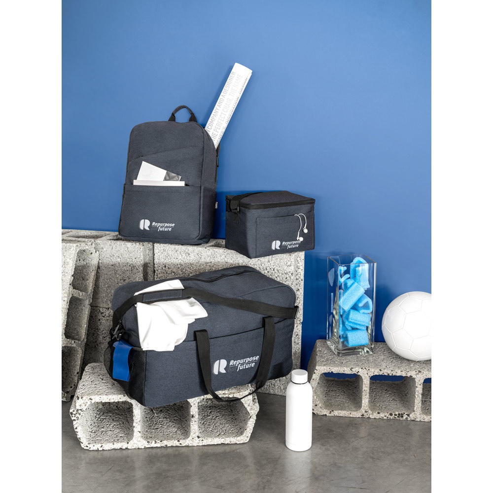 REPURPOSE SPORTS. Borsa sportiva in 600D poliestere riciclato