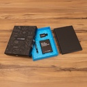 STARTER KIT INFINITEBOOK A5 PLANNER TEXTURE. Set composto da un "Infinitebook" con copertina rigida, 1 kit di pulizia, 1 pennarello e 1 porta pennarello