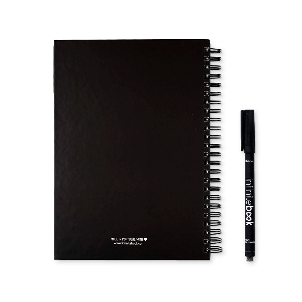 STARTER KIT INFINITEBOOK A5. Il set include un "Infinitebook", un kit di pulizia, un pennarello e un portapennarelli
