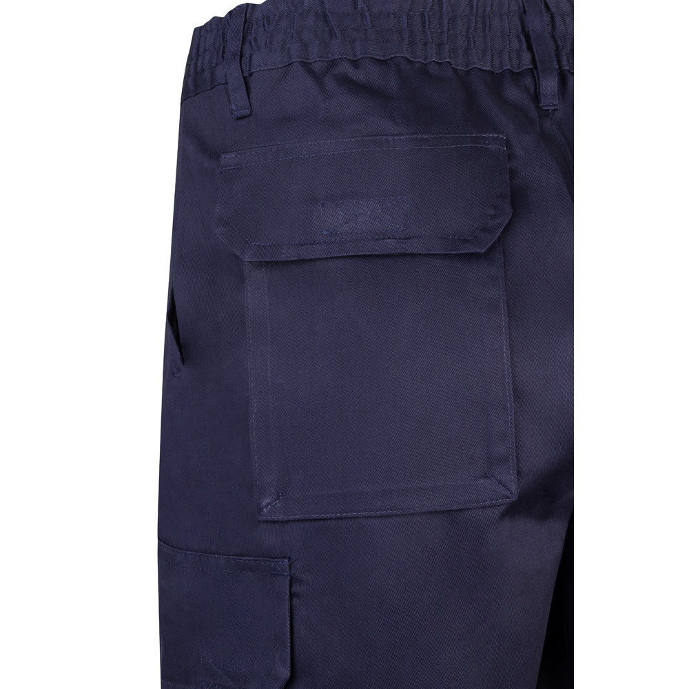 VL CHIONE. Bermuda in twill con diverse tasche (200g/m²), in cotone (35%) e poliestere (65%)