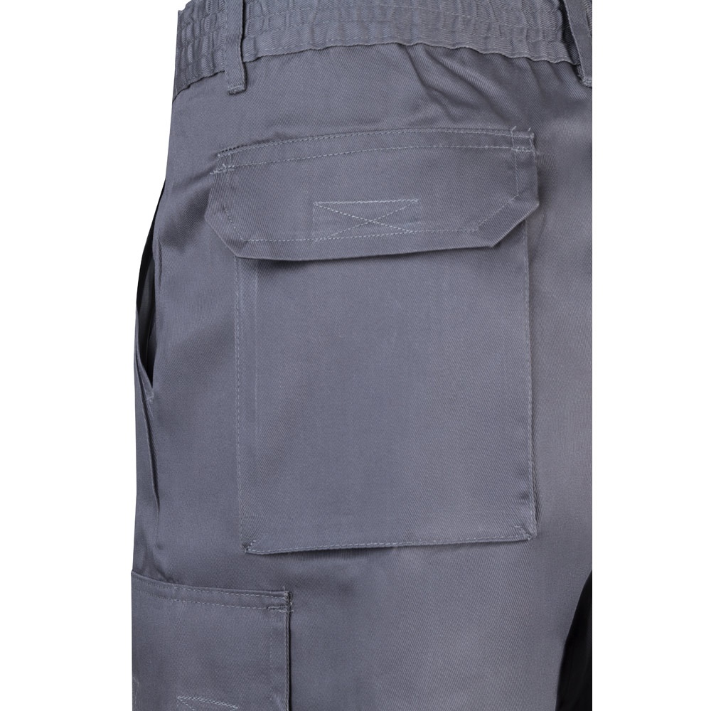 VL CHIONE. Bermuda in twill con diverse tasche (200g/m²), in cotone (35%) e poliestere (65%)