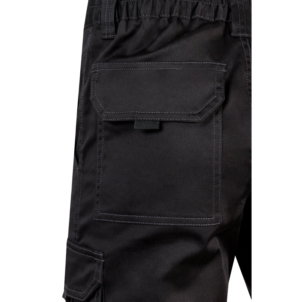 VL HEBE. Bermuda elasticizzati con diverse tasche (240g/m²), in cotone (46%), EME (38%) e poliestere (16%)