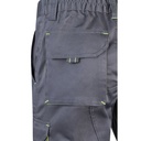 VL HEMERA. Bermuda bicolore elasticizzati con diverse tasche (240g/m²), in cotone (46%), EME (38%) e poliestere (16%)