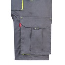VL HEMERA. Bermuda bicolore elasticizzati con diverse tasche (240g/m²), in cotone (46%), EME (38%) e poliestere (16%)