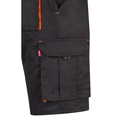 VL HEMERA. Bermuda bicolore elasticizzati con diverse tasche (240g/m²), in cotone (46%), EME (38%) e poliestere (16%)