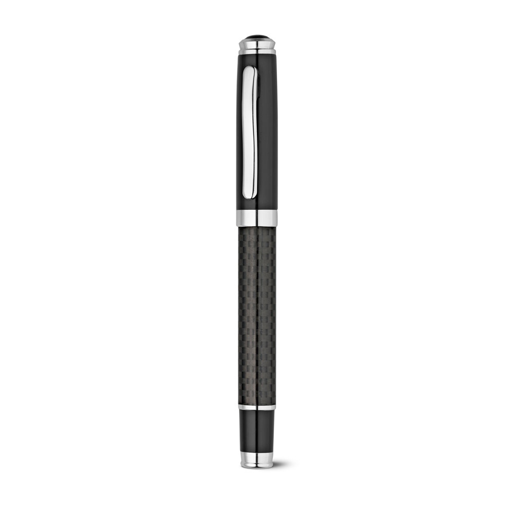 CHESS. Set con penna roller e penna a sfera in metallo e fibra di carbonio con meccanismo a rotazione