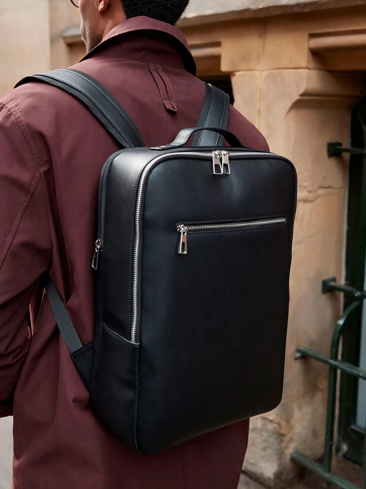 [AW-QD774-BLK-UNICA] Tailored Luxe Backpack