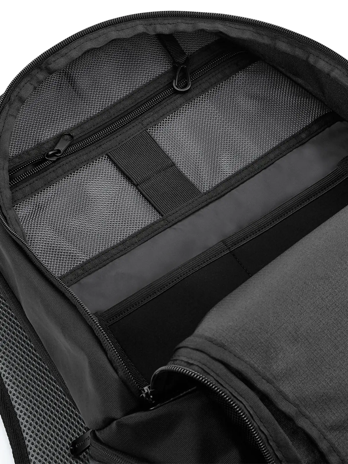 [AW-QD906-BLK-UNICA] Vessel Slimline Laptop Backpack
