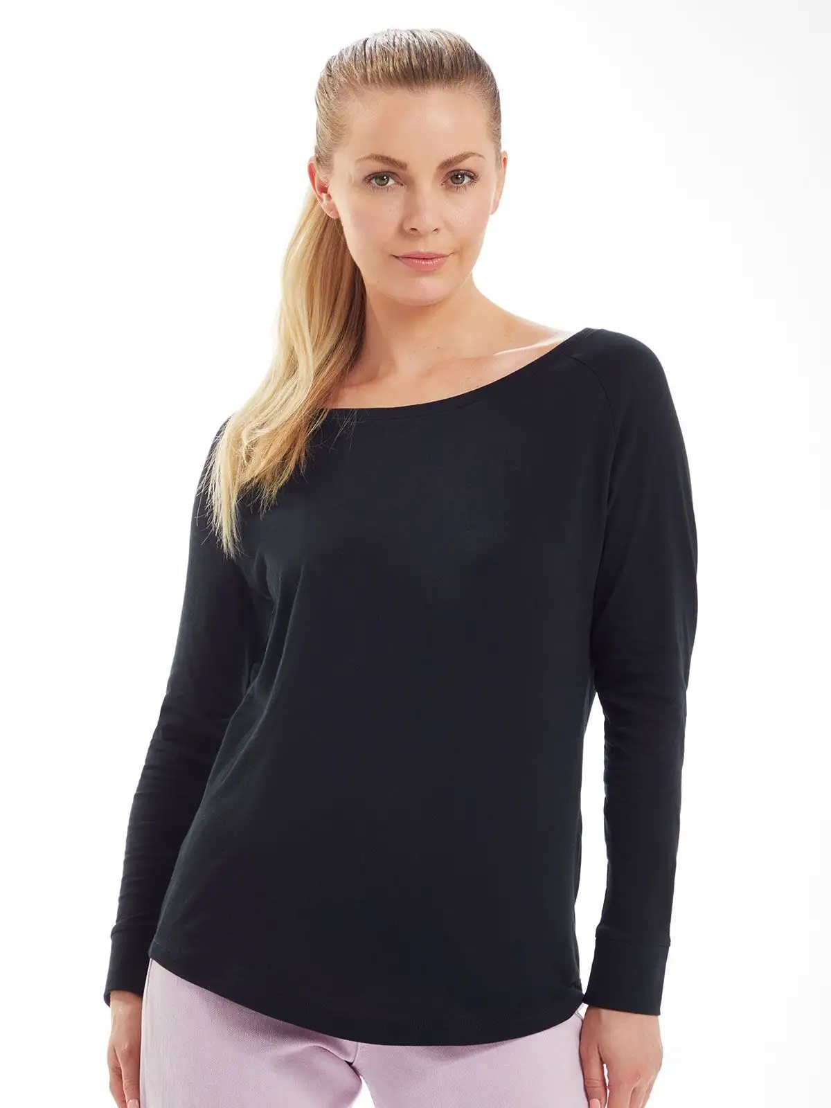 Women's Loose Fit Long Sleeve T