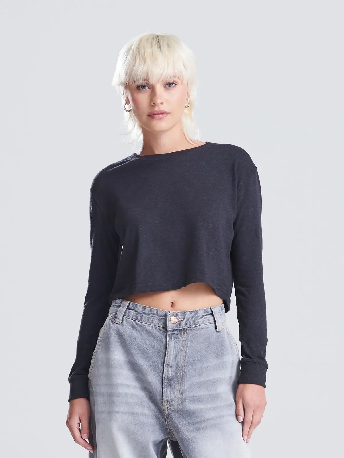 Women’s Long Sleeved Cropped T