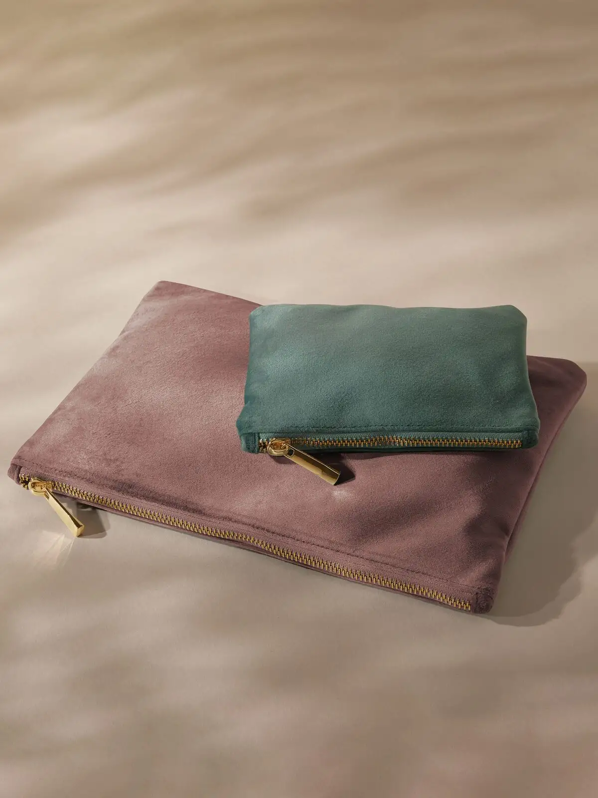 Velvet Accessory Pouch