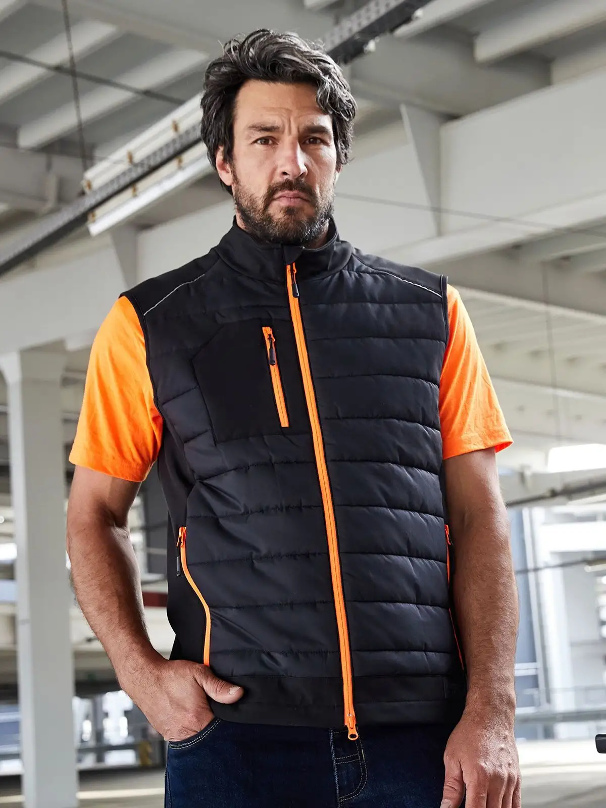 Men's Hybrid Vest