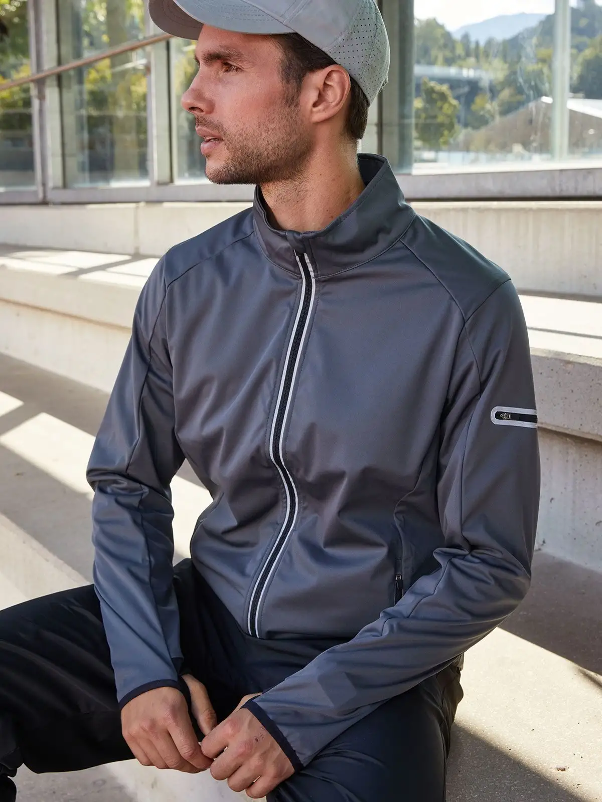 Men's Sports Softshell Jacket