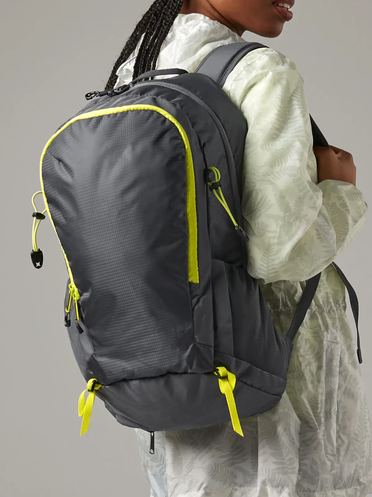 [AW-QX325-BLK-UNICA] SLX-Lite 25 Litre Daypack